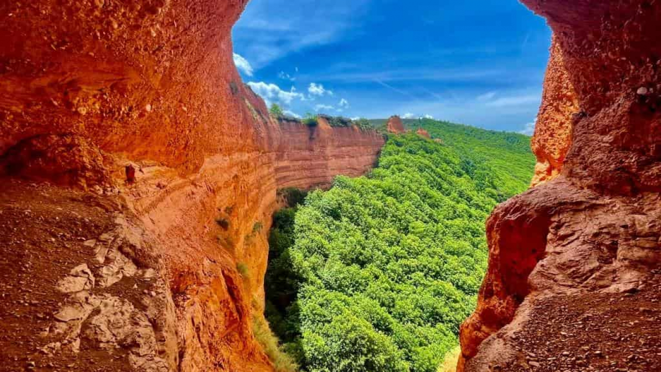 las-medulas-del-bierzo-punto-de-paso-de-la-mirada-circular